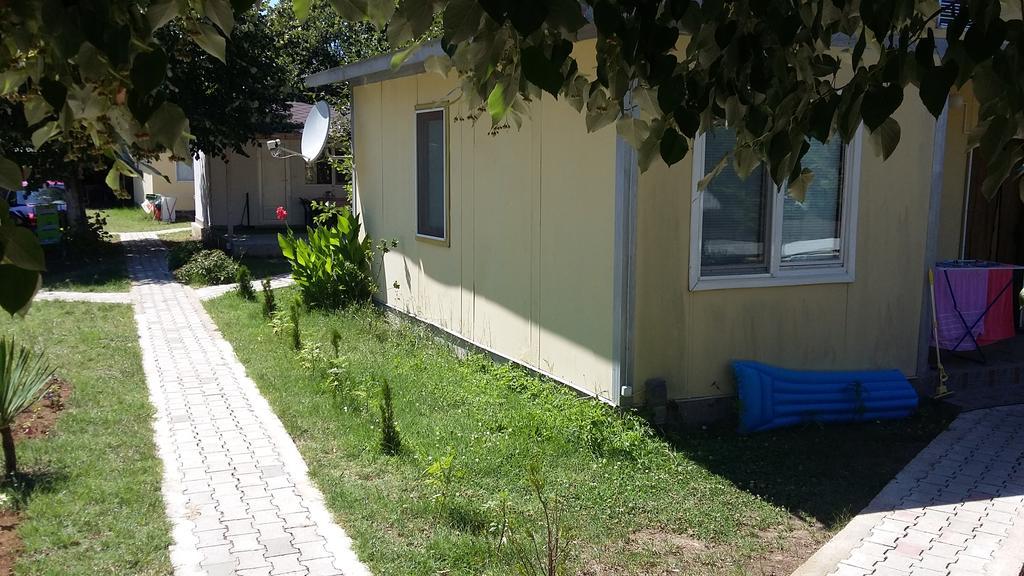 Bungalows St. Nicola Achtopol Exteriör bild